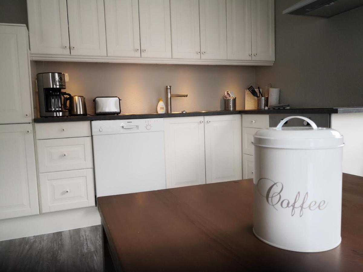 Old School Pa Eidslandet - Exclusive Apartment Ngoại thất bức ảnh